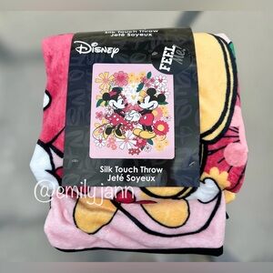 Mickey and🌺Minnie Mouse Blanket